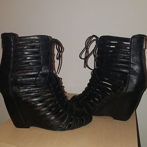 MIA black wedge sandals sz8